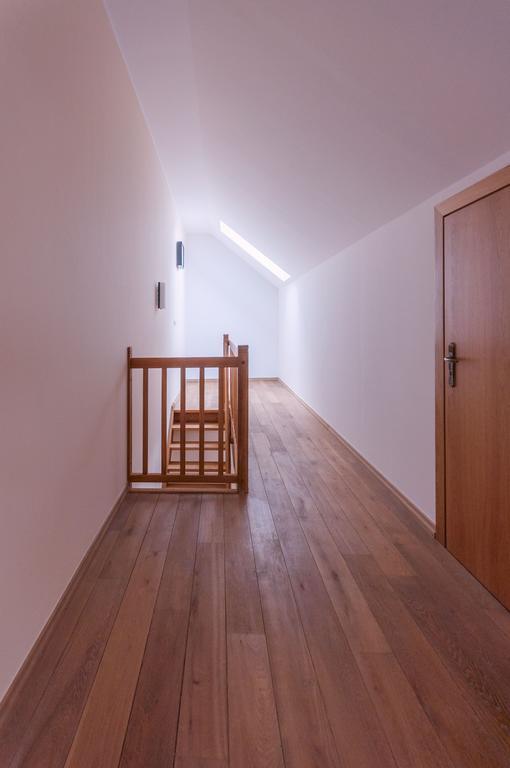 Gosciniec Kasztel U Gostla Hotell Murowana Goślina Rum bild